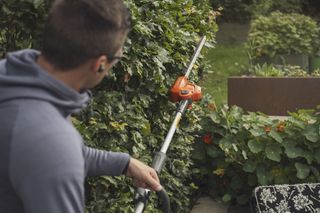 84f7b2b7-8c1b-423f-c886-08dda3861bcc